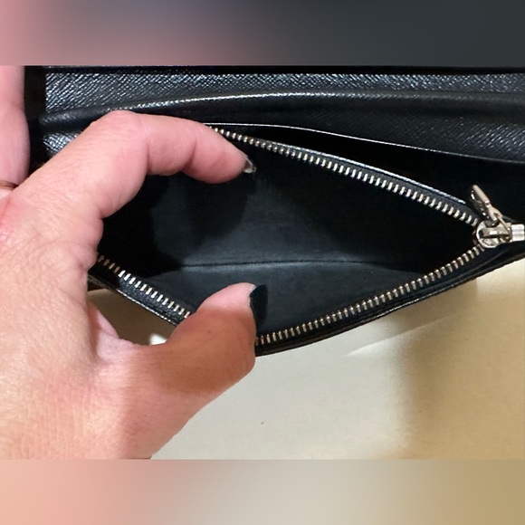 Louis Vuitton Damier Mens Long Wallet - Picture 4 of 11